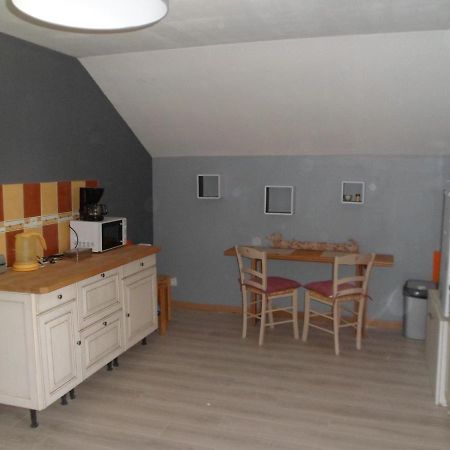 Saint-Hilaire-la-GravelleL'Etape De St Hilaire La Gravelle住宿加早餐旅馆 外观 照片